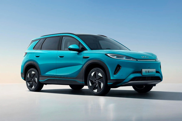 Recenzia elektrického BYD Sea Lion 05: Kompaktný elektrický crossover