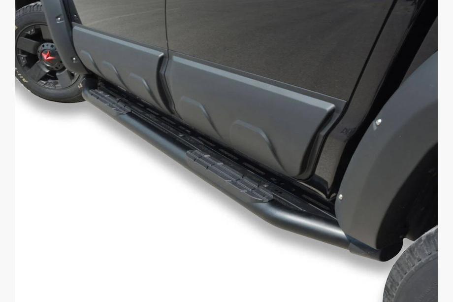 Volkswagen Amarok 2022– Bočné prahy Amazon Black (2 ks, čierne) Image