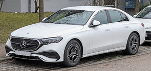 Mercedes E-class W214 2023– AMG-Line predný nárazník fotografia 1