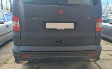 Volkswagen T5 2010–2015 Plastová lišta na veko batožinového priestoru (na lakovanie) fotografia 3