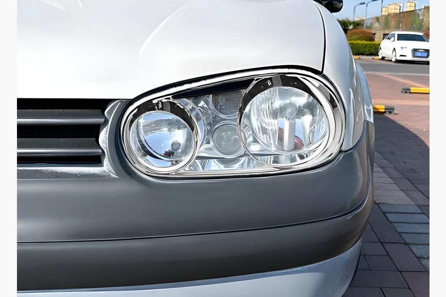 Volkswagen Golf 4 1997–2006 Kryty svetlometov „okuliare“ V2 (2 ks, plast) Image