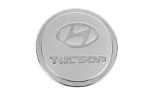 Hyundai Tucson JM 2004– Nerezový kryt dvierok palivovej nádrže fotografia 1