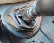 Opel Vivaro 2001–2015 Kožená manžeta radiacej páky fotografia 5