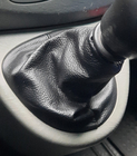 Renault Trafic 2001–2015 Kožená manžeta radiacej páky fotografia 9