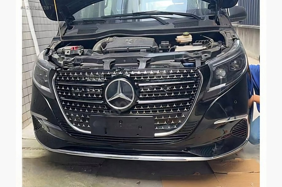 Mercedes Vito/V-trieda W447 2014– Chrómová sada pre predný nárazník (2023+) Fotografia 2