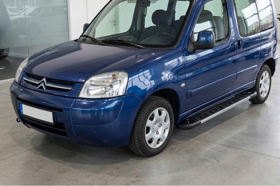 Citroen Berlingo 1996–2008 Bočné nášľapy RedLine V1 (2 ks, hliník) Image