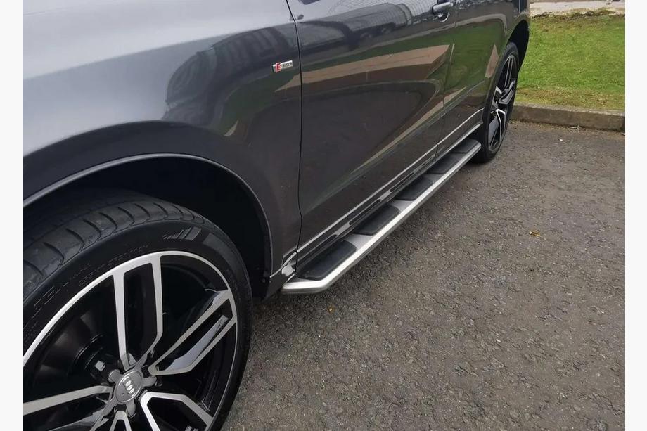Audi Q3 2011–2019 Bočné nášľapy OEM-V1 (2 ks., hliník) Fotografia 1