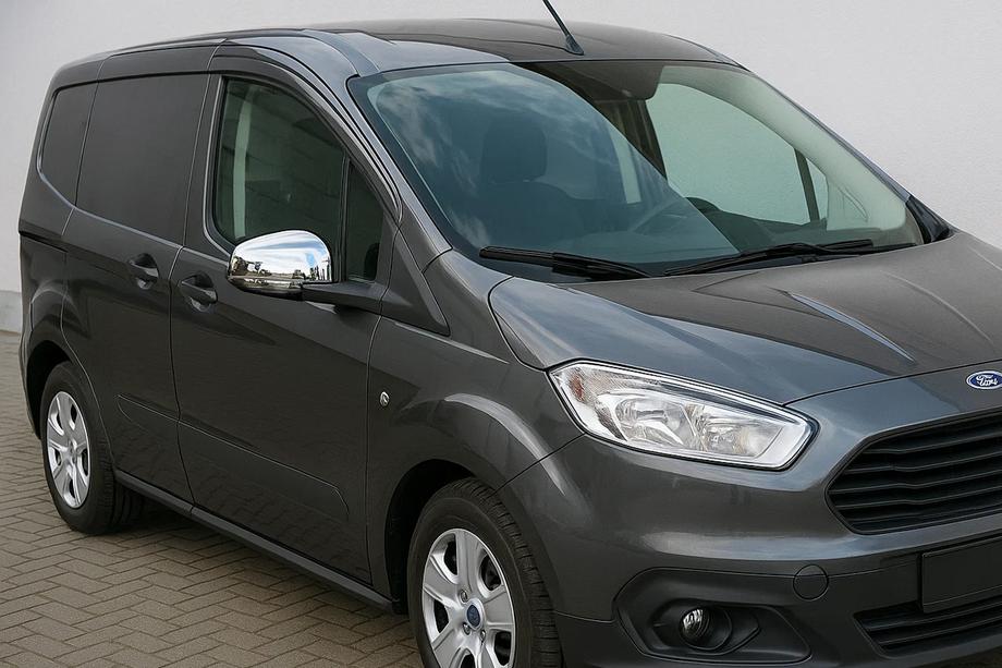 Ford Courier 2014–2023 Chrómové kryty zrkadiel (2 ks, plast) Image