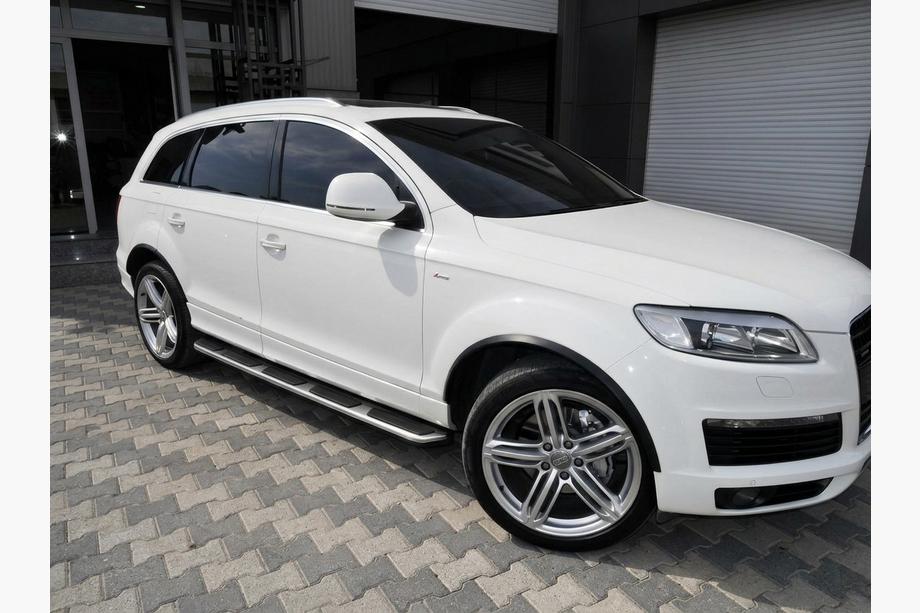 Audi Q5 2008–2017 OEM bočné nášľapy (2 ks, hliník) Image