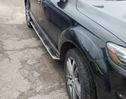 Audi Q7 2005–2015 OEM bočné nášľapy (2 ks, hliník) fotografia 7