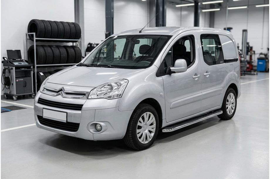 Citroen Berlingo 2008–2018 Bočné prahy Maydos V1 (2 ks, hliník ↗ nehrdzavejúca oceľ) Image