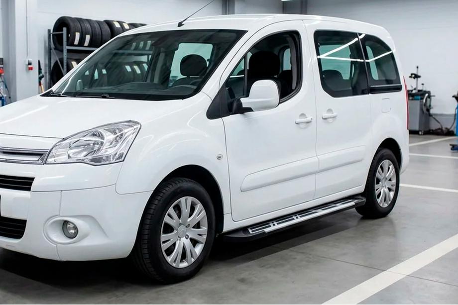 Peugeot Partner Tepee 2008–2018 Bočné prahy Sunrise (2 ks, hliník) Image