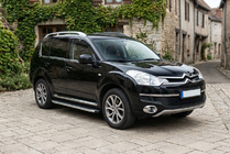 Citroen C-Crosser 2007–2013 Bočné nášľapy Fullmond (2 ks, hliník) fotografia 1