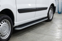 Citroen Jumpy 2007–2017 Bočné nášľapy Tayga Grey (2 ks, hliník) fotografia 1