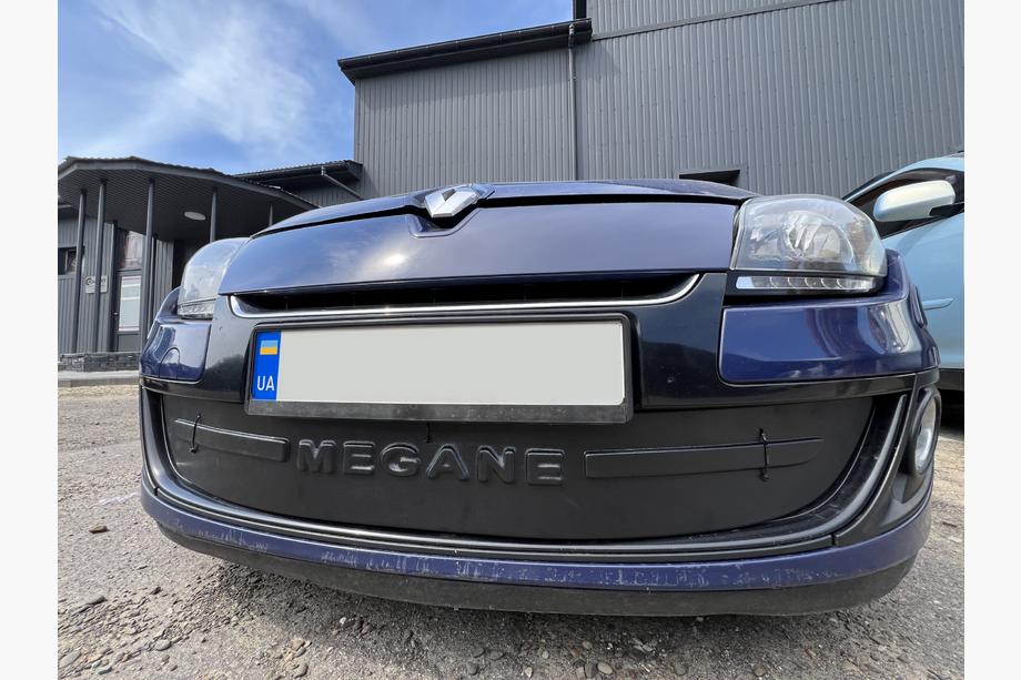 Renault Megane III 2009–2016 Zimná clona na mriežku (2009-2013, spodná) Fotografia 5