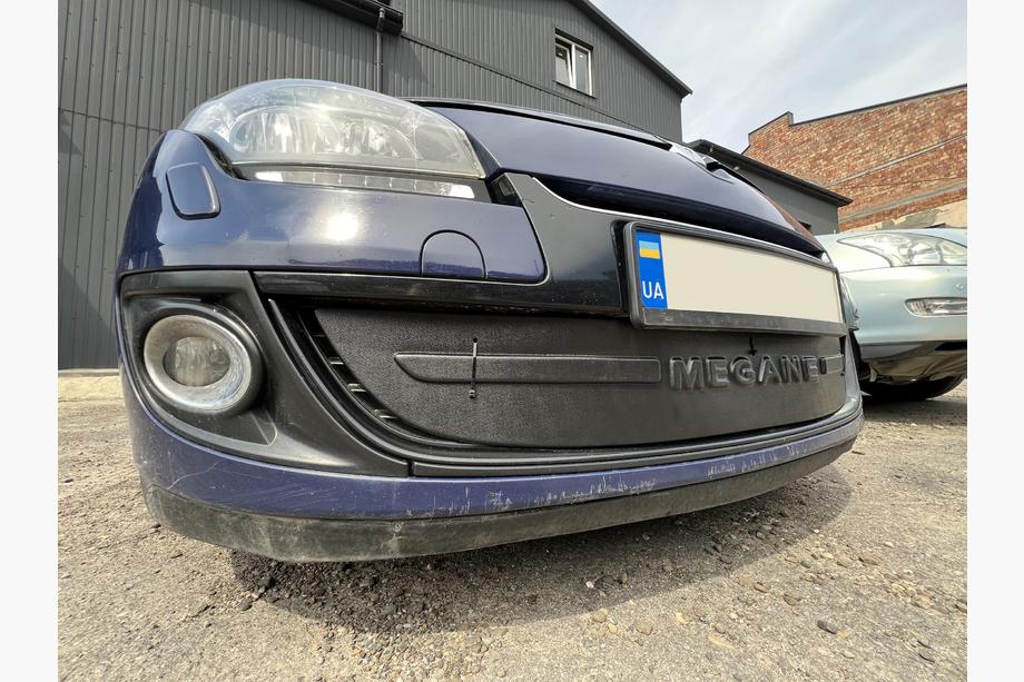Renault Megane III 2009–2016 Zimná clona na mriežku (2009-2013, spodná) Fotografia 10