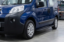 Peugeot Bipper 2008–2017 Bočné nášľapy Bosphorus Black (2 ks, hliník) fotografia 1