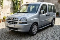 Fiat Doblo I 2005–2010 Bočné nášľapy Tayga (2 ks., hliník) fotografia 1