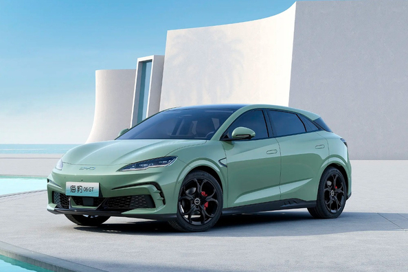 Test BYD Seal 06 GT: štýlový elektrický hatchback s dynamickým charakterom