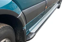 Volkswagen Crafter 2006–2016 Bočné nášľapy Rainbow (2 ks, hliník) fotografia 2
