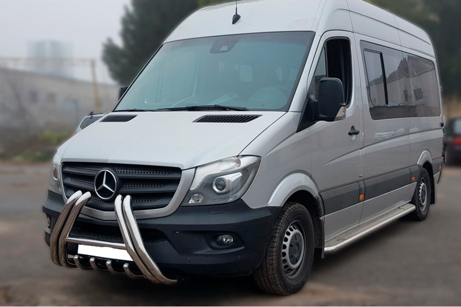 Mercedes Sprinter W906 2006–2018 Predný ochranný rám F1-01 (2013-2018, nerez) Fotografia 3