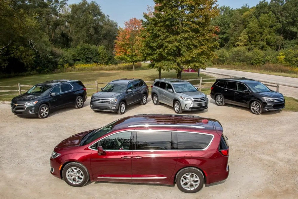 Minivan alebo crossover: čo vybrať pre rodinu a cestovanie?