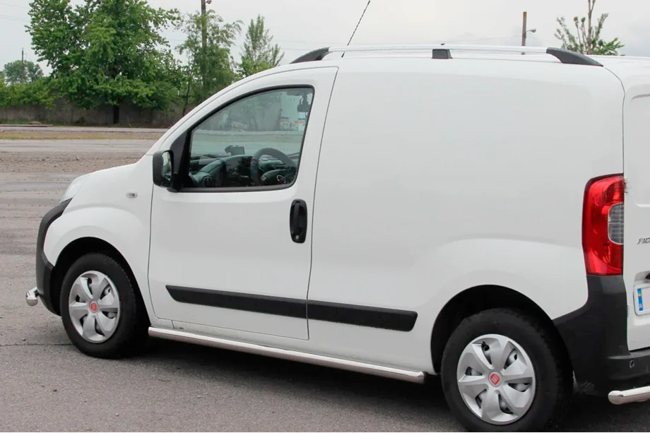 Peugeot Bipper 2008–2017 Bočné rúrky Ø60 (2 ks, nerez) Image