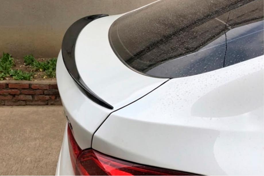 BMW X4 F26 2014–2018 Spojler M-Style (čierny lesk) Image