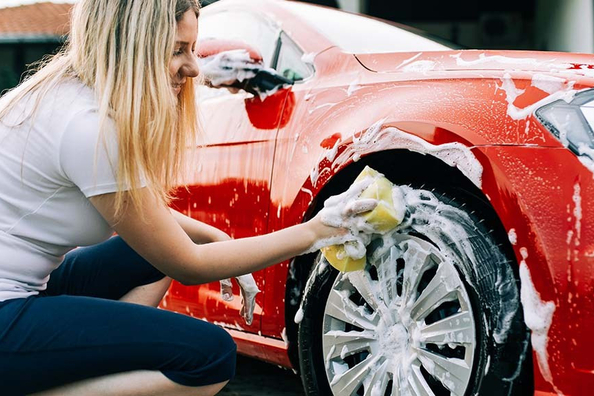 Ako nepoškodiť auto v autoumyvárni?