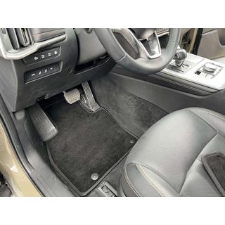 Prémiové textilné autokoberce (Čierne) Mazda CX-70 2024– fotografia 1
