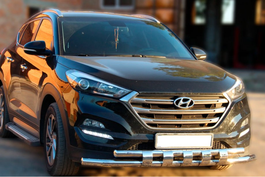 Hyundai Tucson TL 2016–2021 Predný ochranný rám Shark (nerez) Fotografia 2