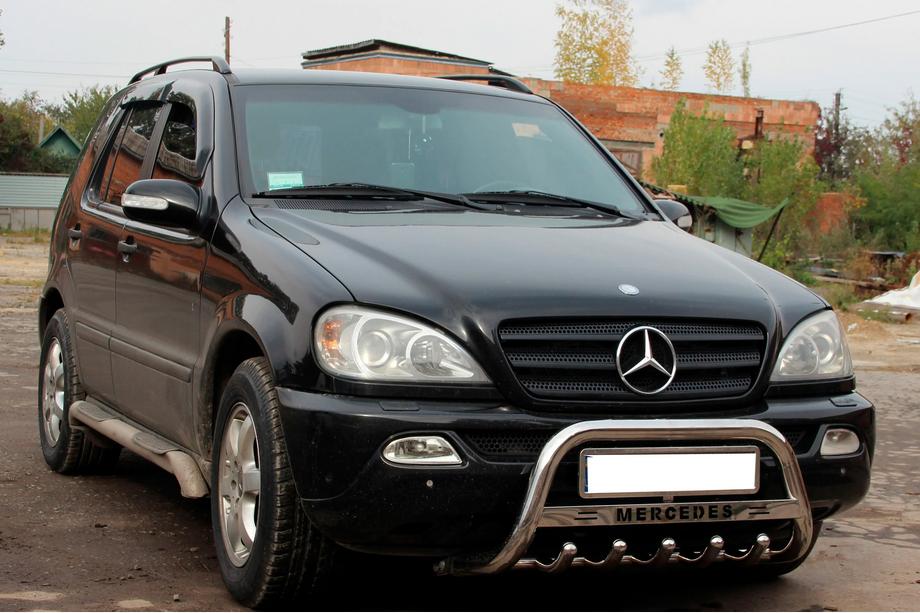 Mercedes ML W163 1997–2005 Predný ochranný rám WT004 (nerez) Fotografia 4
