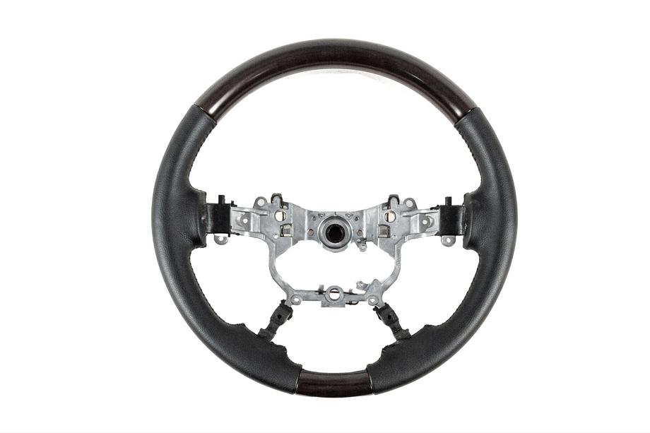 Toyota Land Cruiser Prado 150 2009–2023 Volant (tmavé drevo) Image