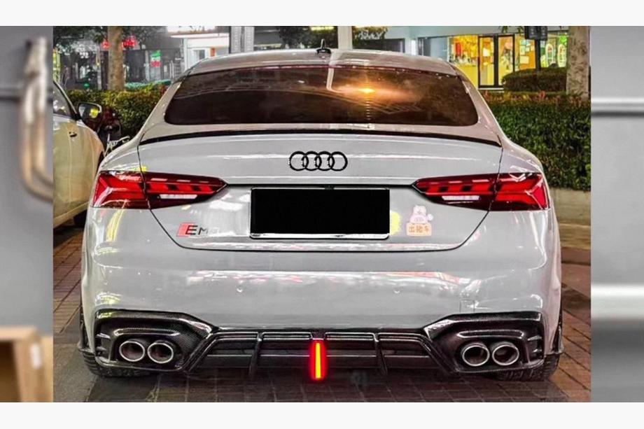 Audi A5 2016–2025 Difúzor zadného nárazníka V3 (pre S-Line 2021-2025, karbón) Image