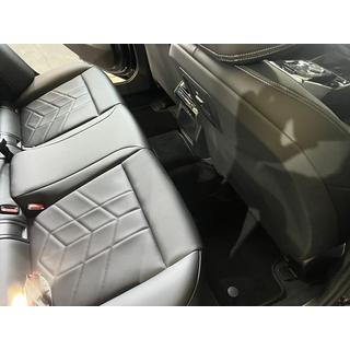 Prémiové textilné autokoberce (pre G60/61, čierne) BMW 5/i5 séria G60/G60E/G61 2023– fotografia 3