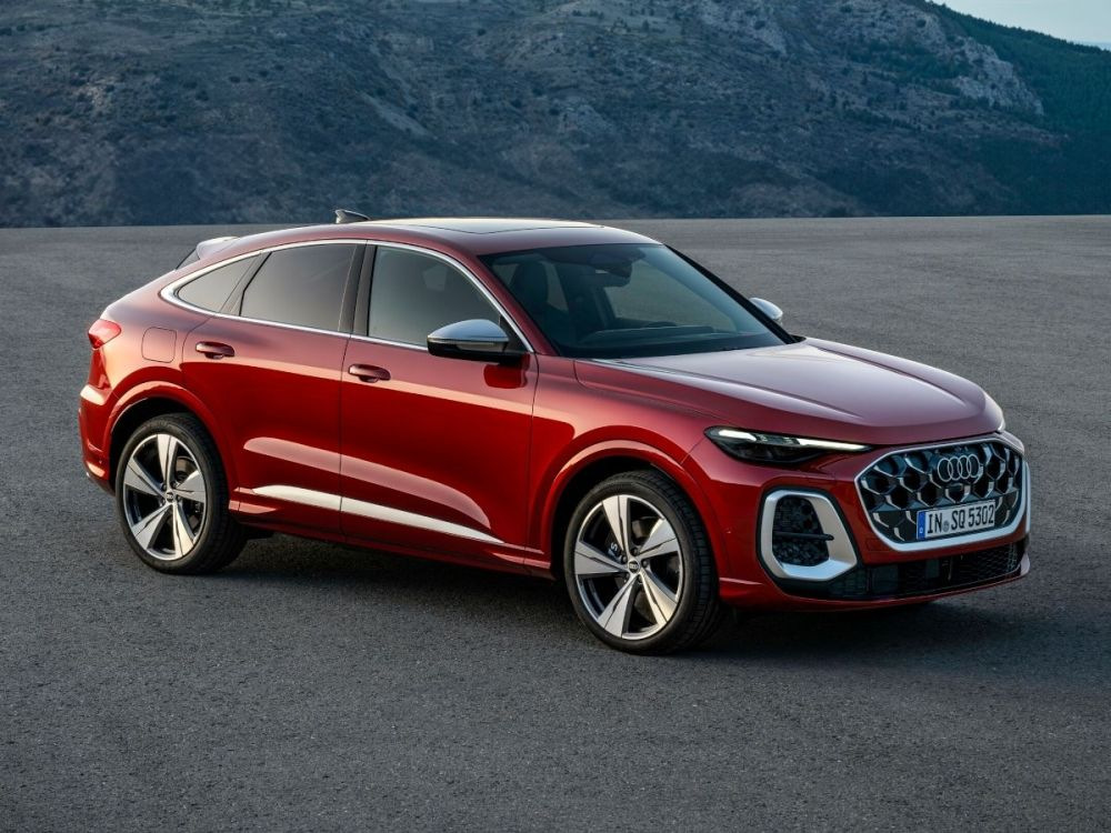 Audi SQ5 Sportback: športový hybridný crossover