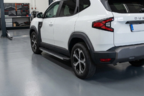 Renault Duster 2024– Bočné prahy Maya V1 (2 ks, hliník) fotografia 1