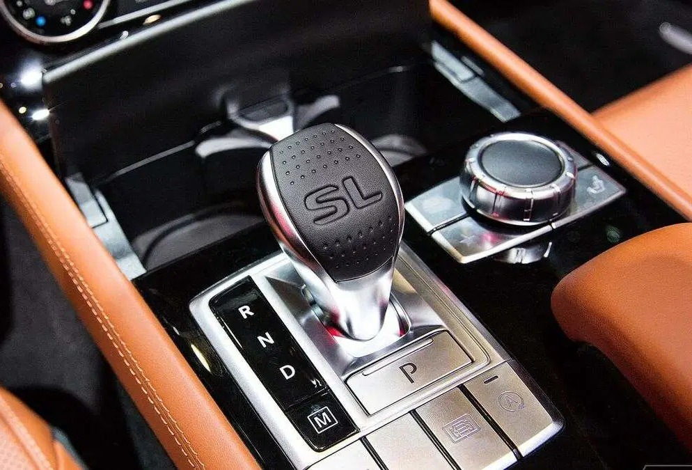 Typy prevodoviek v aute: manuál, automat, CVT a ďalšie