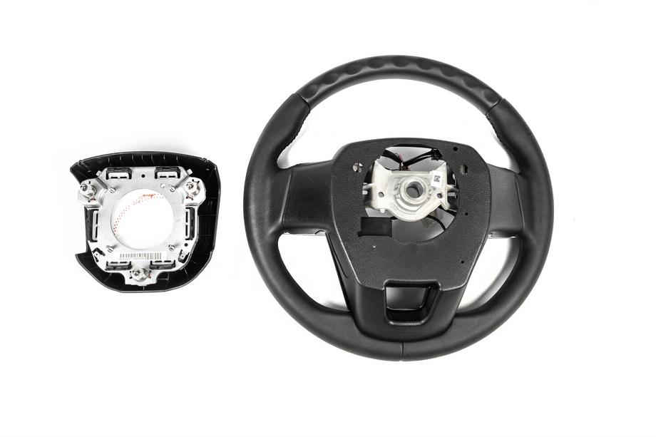 Toyota Land Cruiser 200 2007–2021 Vyhrievaný volant TLC300-dizajn (drevo) Fotografia 9