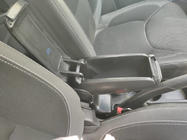 Renault Clio IV 2012–2019 Lakťová opierka V1 (do držiaka na nápoje) fotografia 2