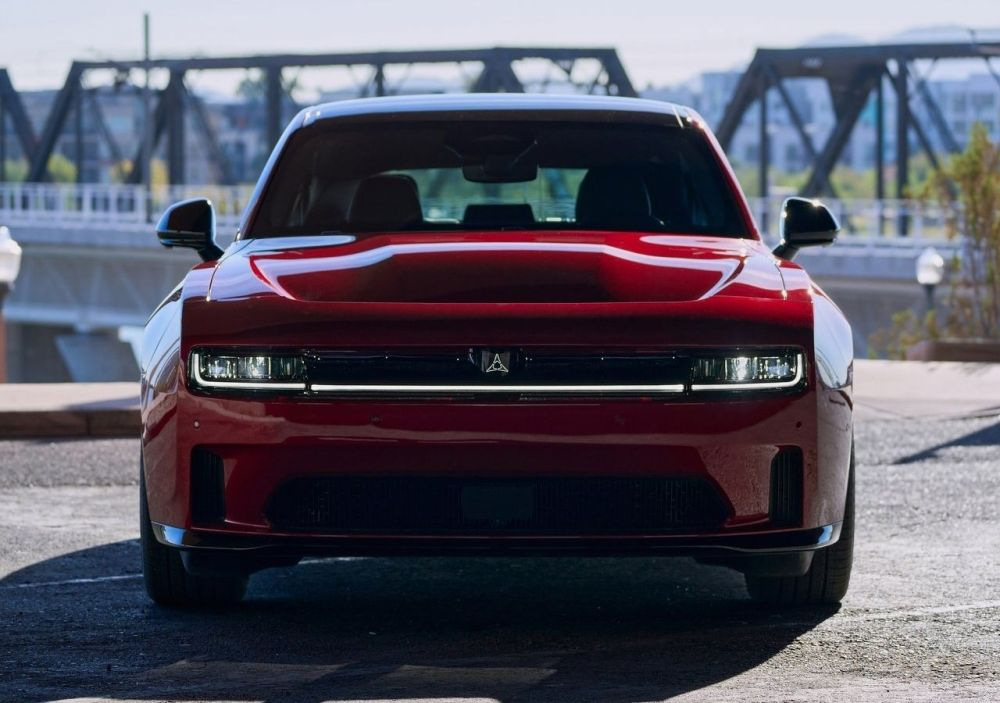 Prehľad ôsmej generácie Dodge Charger 2024