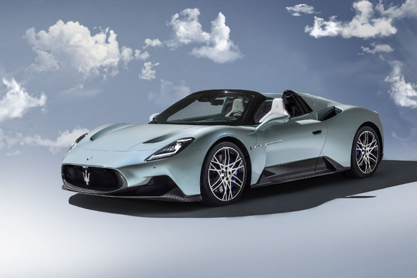 Test Maserati MC20 Cielo: elegantný roadster s pretekárskym duchom