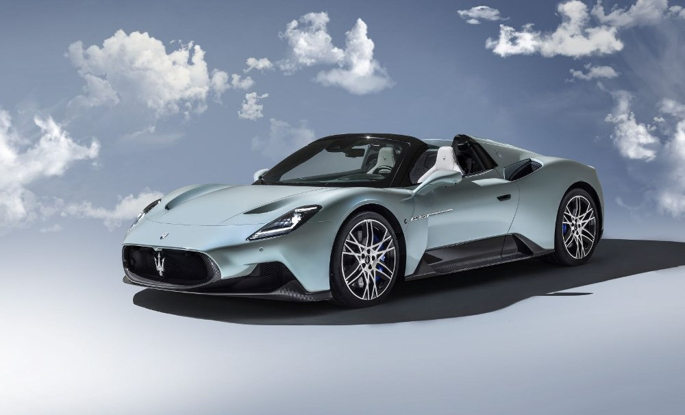 Test Maserati MC20 Cielo: elegantný roadster s pretekárskym duchom