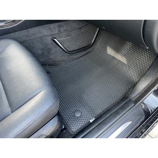 Gumené rohože Carsuit 2013-2016 (čierne) BMW 5. rad F10/F11 2010–2016 fotografia 2