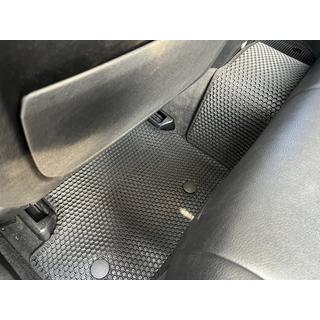 Gumené rohože Carsuit 2013-2016 (čierne) BMW 5. rad F10/F11 2010–2016 fotografia 4