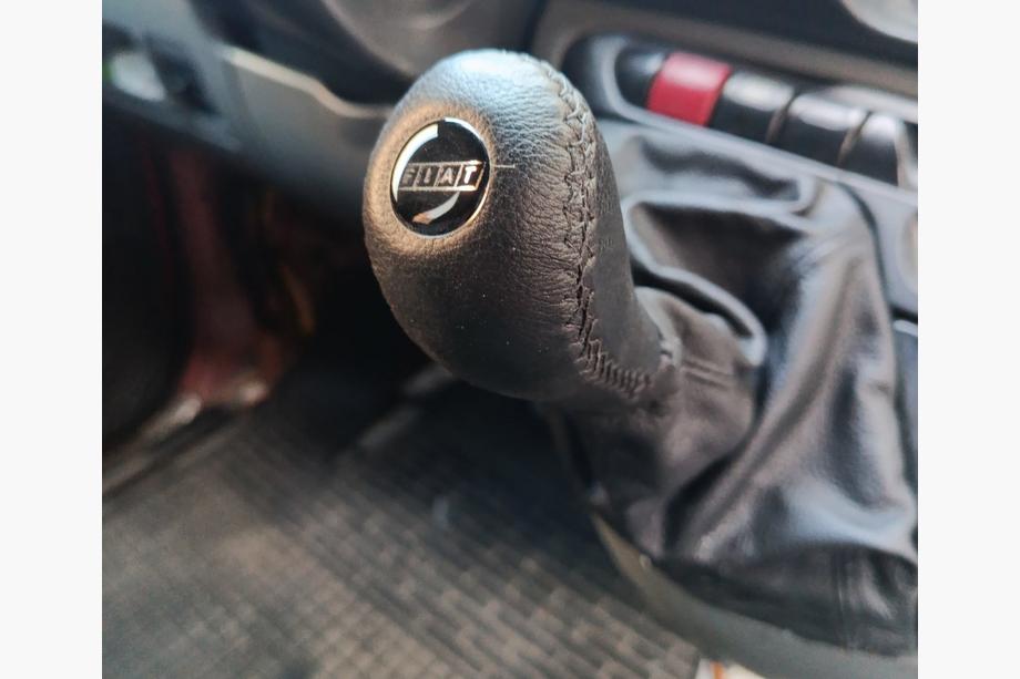 Fiat Scudo 1996–2007 Hlavica radiacej páky (koža) Image