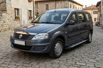 Dacia Logan MCV 2004–2014 Bočné nášľapy Sunrise (2 ks, hliník) fotografia 3