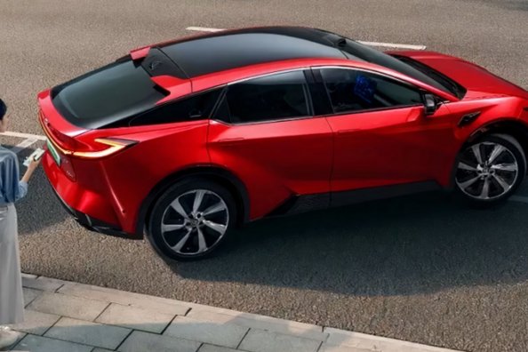 Toyota bZ5 2025: Technické údaje, výbava a fotografie Fotografia 3