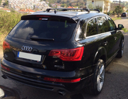 Audi Q7 2005–2015 Strešné priečniky na integrované lyžiny, uzamykateľné na kľúč WingCarrier V2 (2 ks) fotografia 20