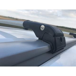 Strešné priečniky na integrované lyžiny, uzamykateľné na kľúč WingCarrier V2 (2 ks) Renault Lodgy 2013–2022 fotografia 2